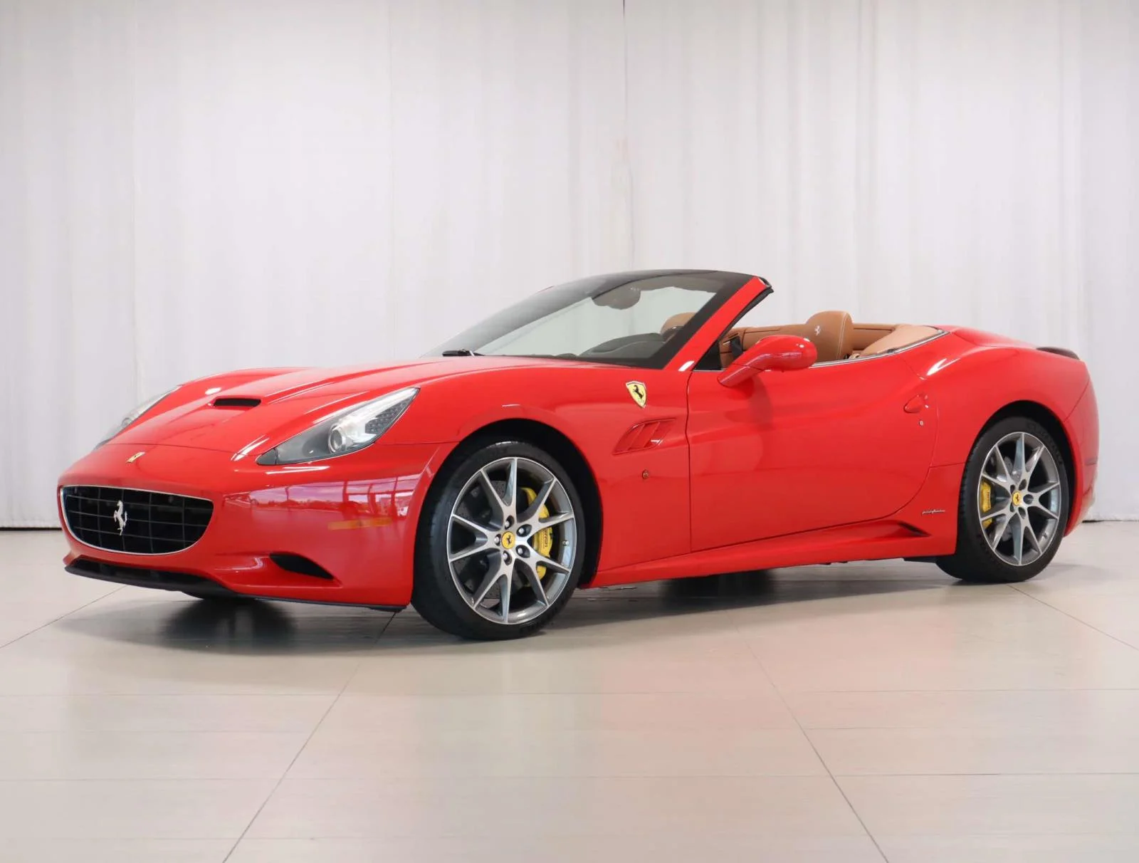 2014 Ferrari California -'s photo