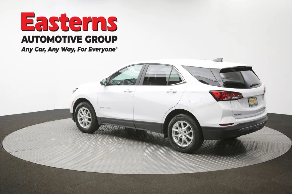 Used 2022 White Chevrolet LT image 62