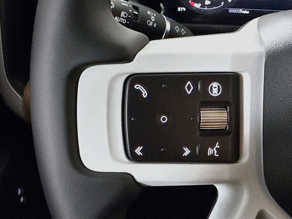 New 2026 Santorini Black Land Rover S image 12