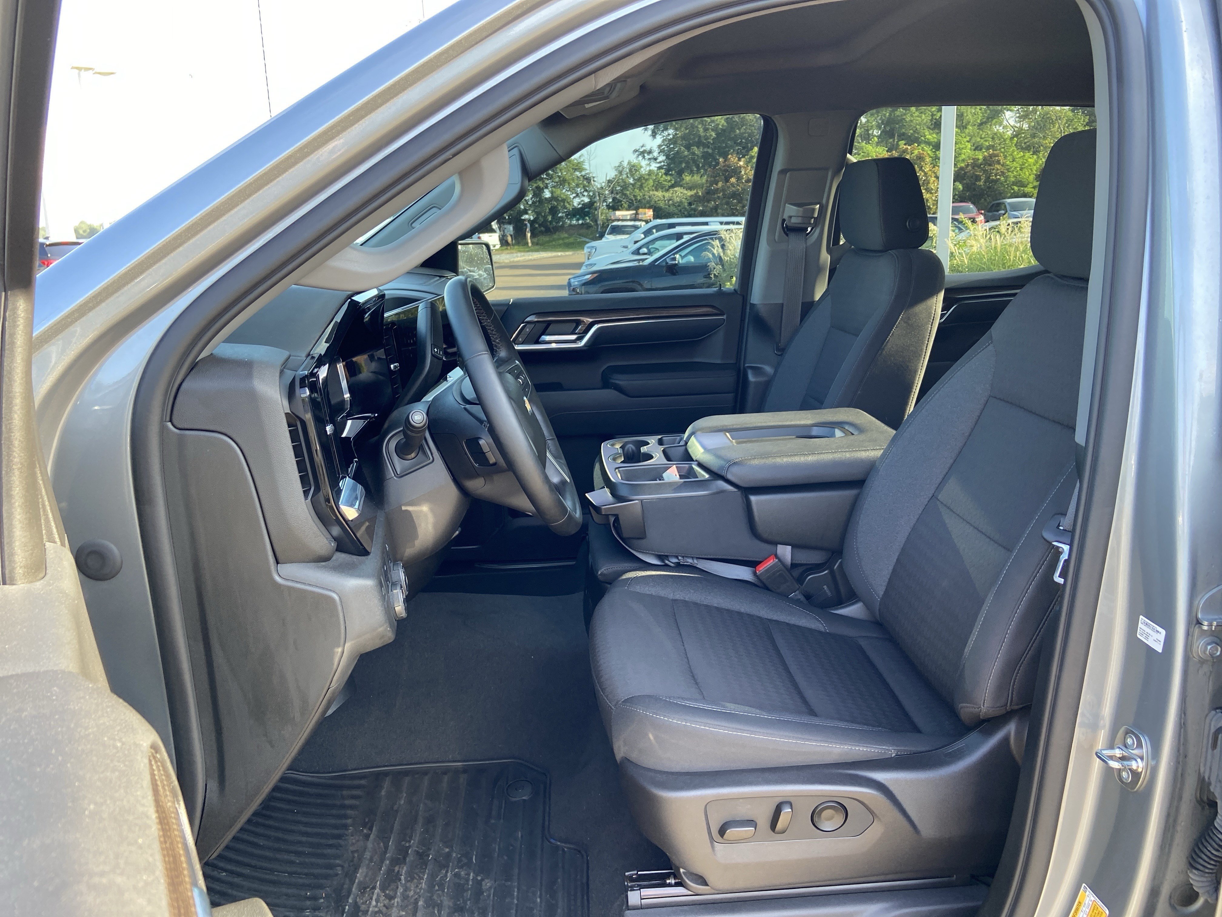 Used 2023 Sterling Gray Metallic Chevrolet LT image 35