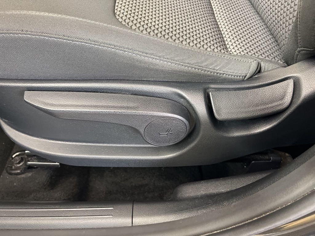 Used 2023 Gray Kia LX image 7