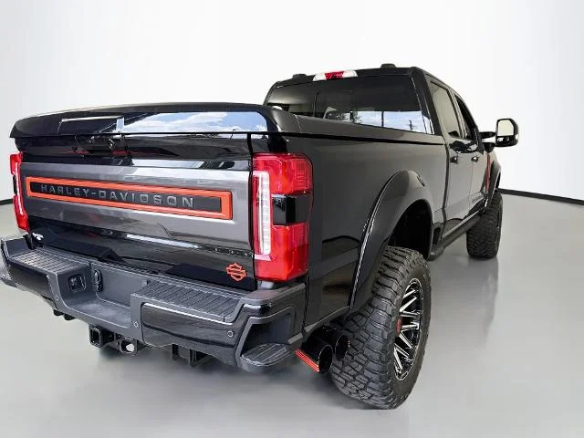 New 2026 Agate Black Metallic Ford F-250® Lariat® image 46