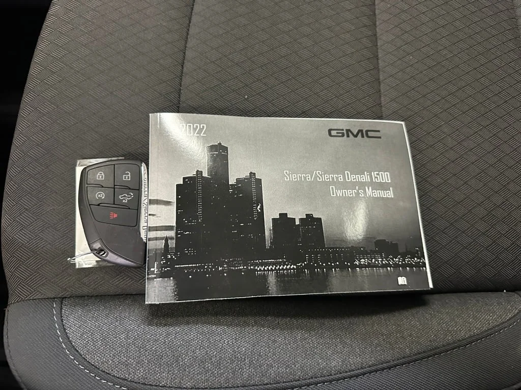 Certified Used 2022 Desert Sand Metallic GMC Elevation image 4