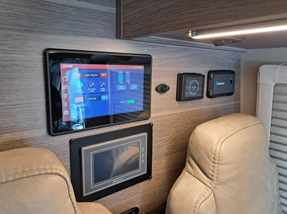Used 2024 Gray Mercedes-Benz LAUNCH 19Y image 24