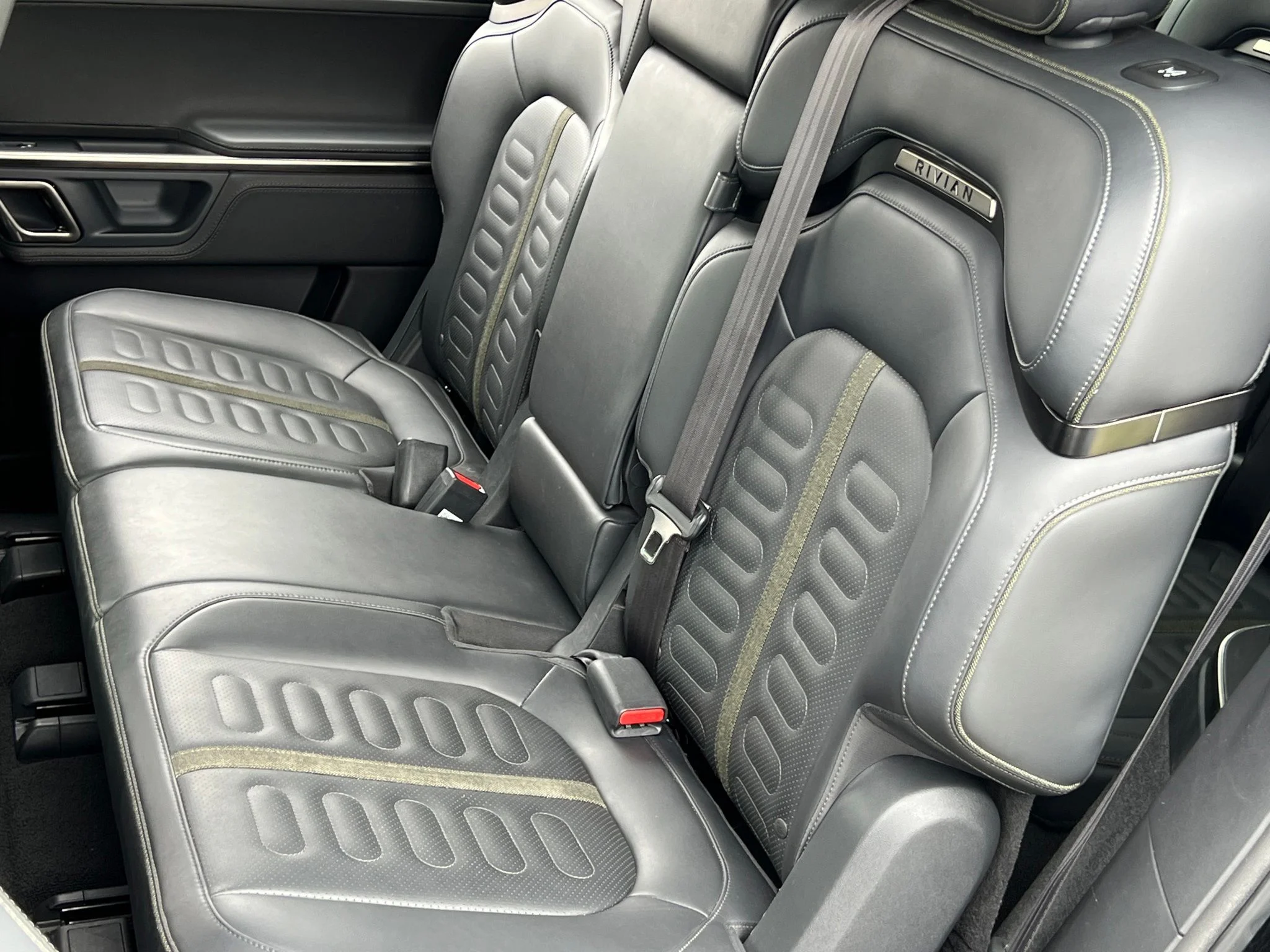 Used 2024 Black Rivian Adventure image 20