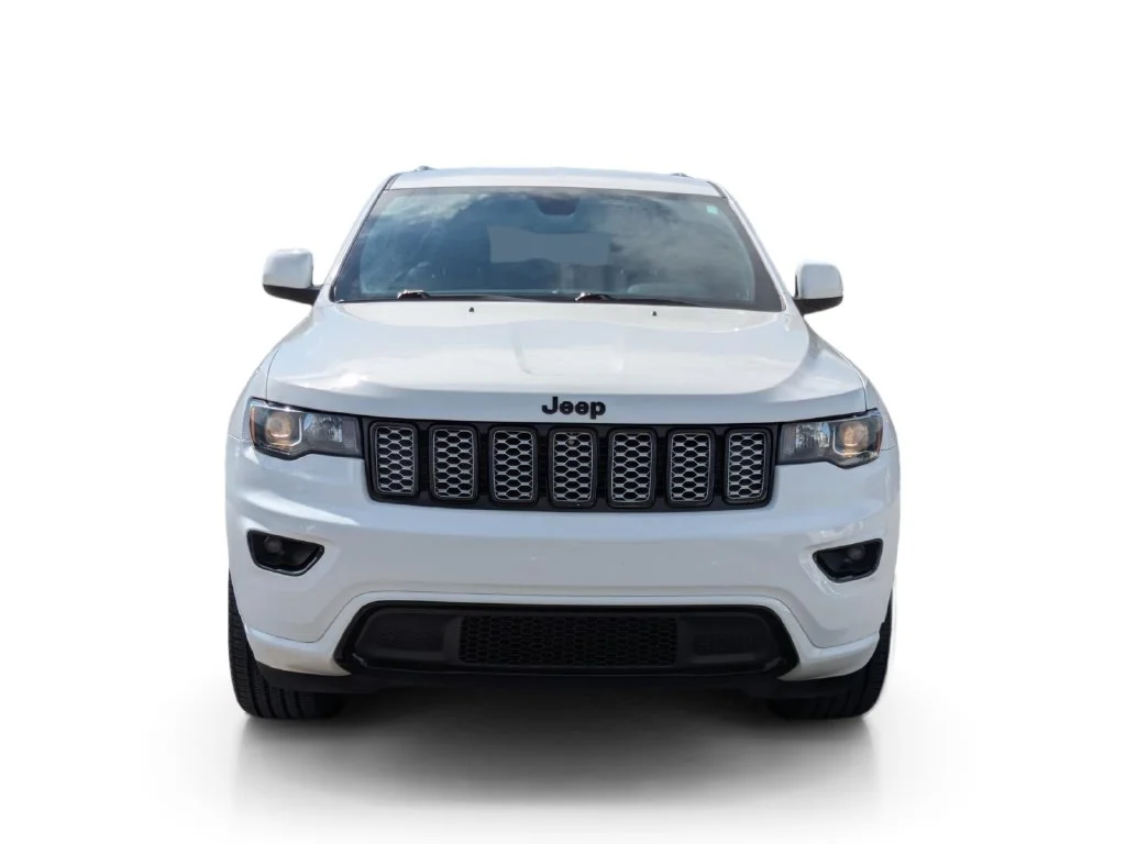 Used 2020 White Jeep Altitude image 2