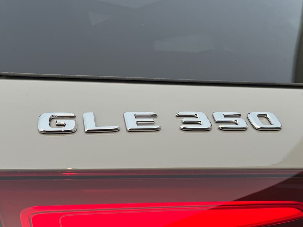 New 2026 MANUFAKTUR Alpine Grey Mercedes-Benz GLE 350 image 31