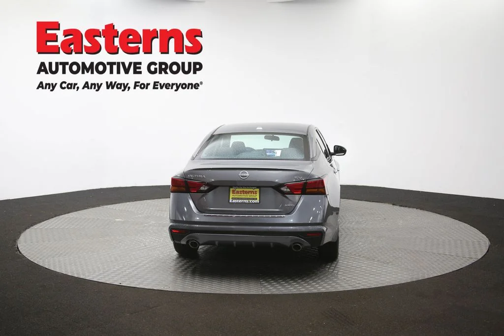 Used 2023 Gray Nissan 2.5 SV image 38