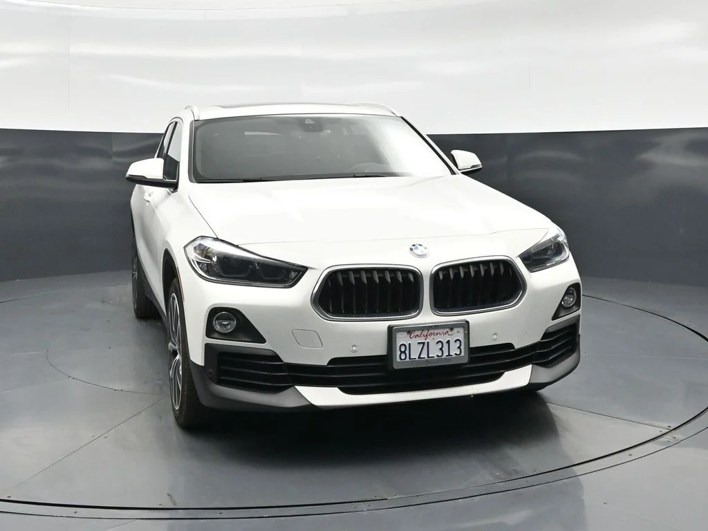 Used 2020 White BMW sDrive28i image 58