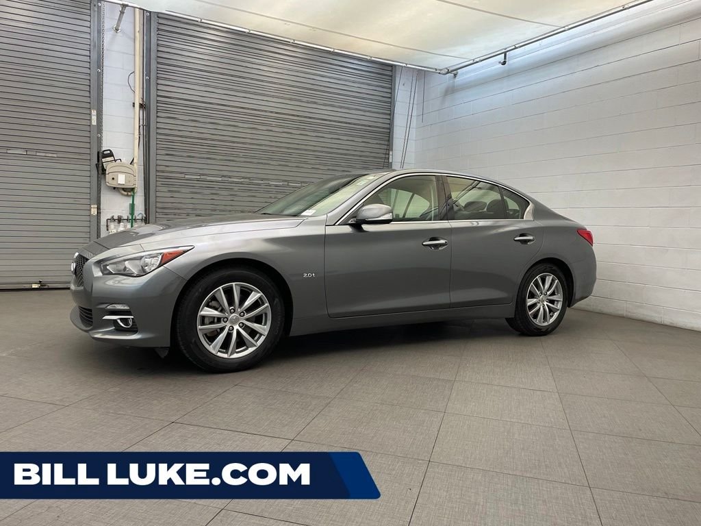 2016 INFINITI Q50