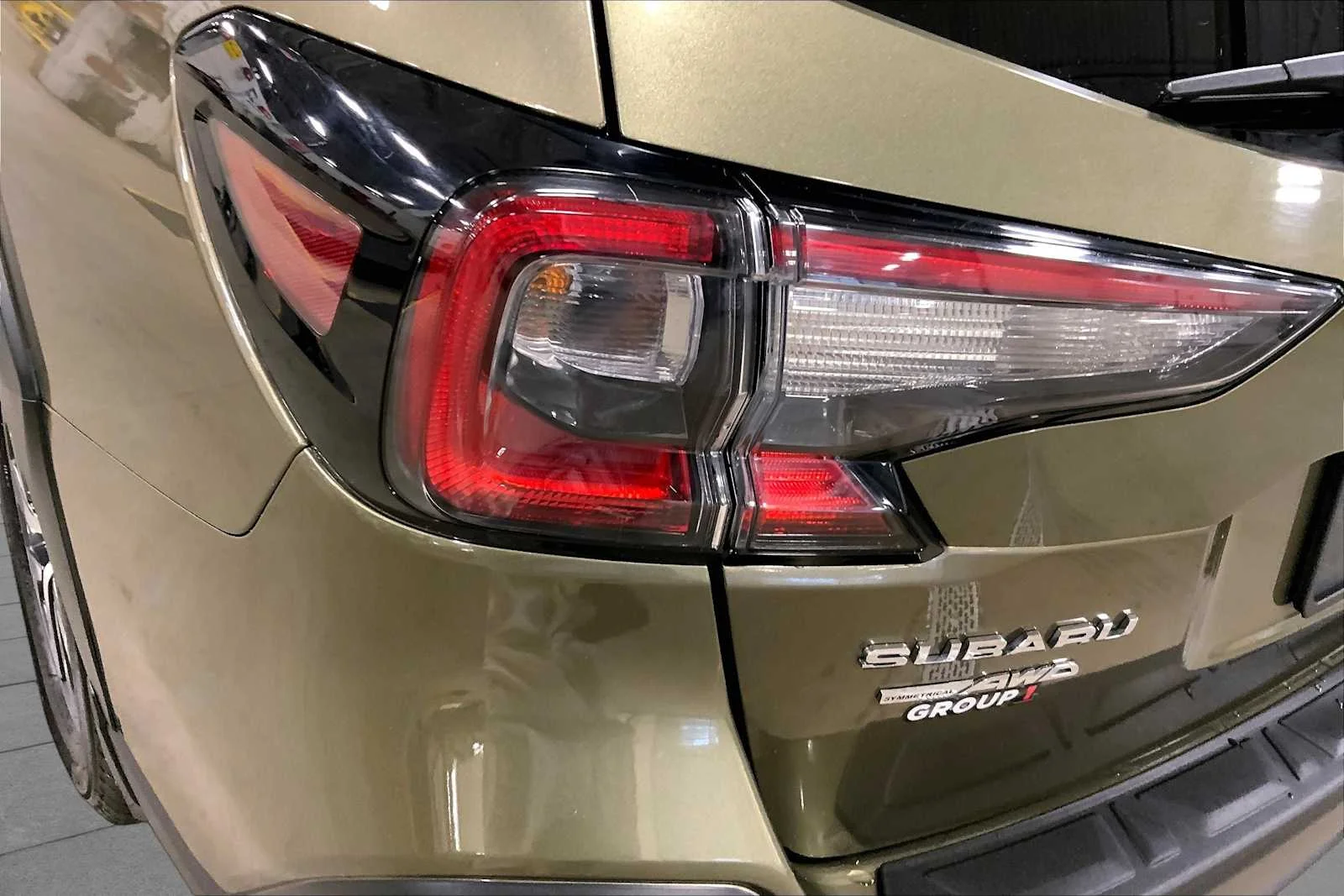 Certified Used 2024 Autumn Green Metallic Subaru Premium image 27