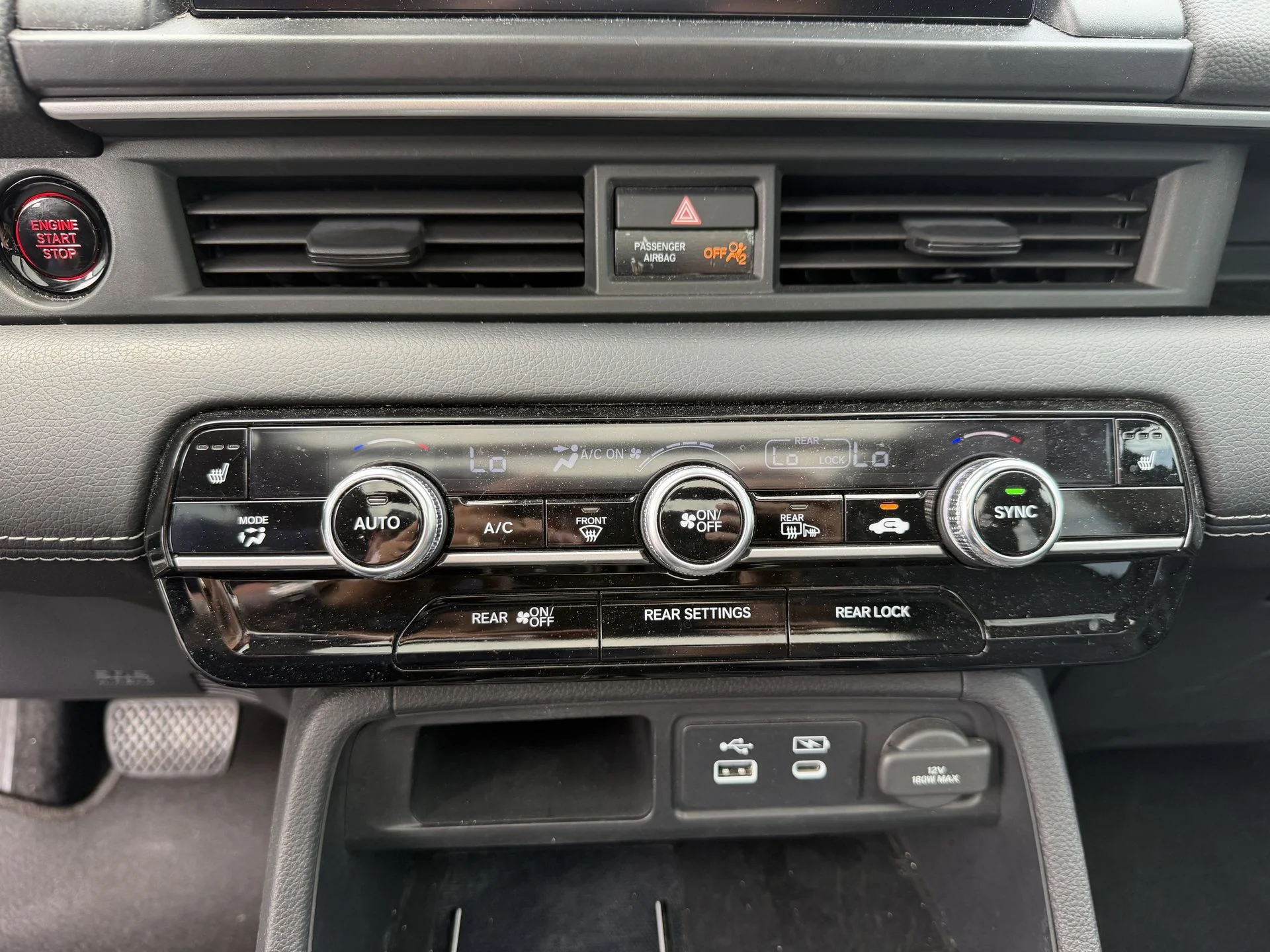 Used 2023 Sonic Gray Pearl Honda Touring image 6