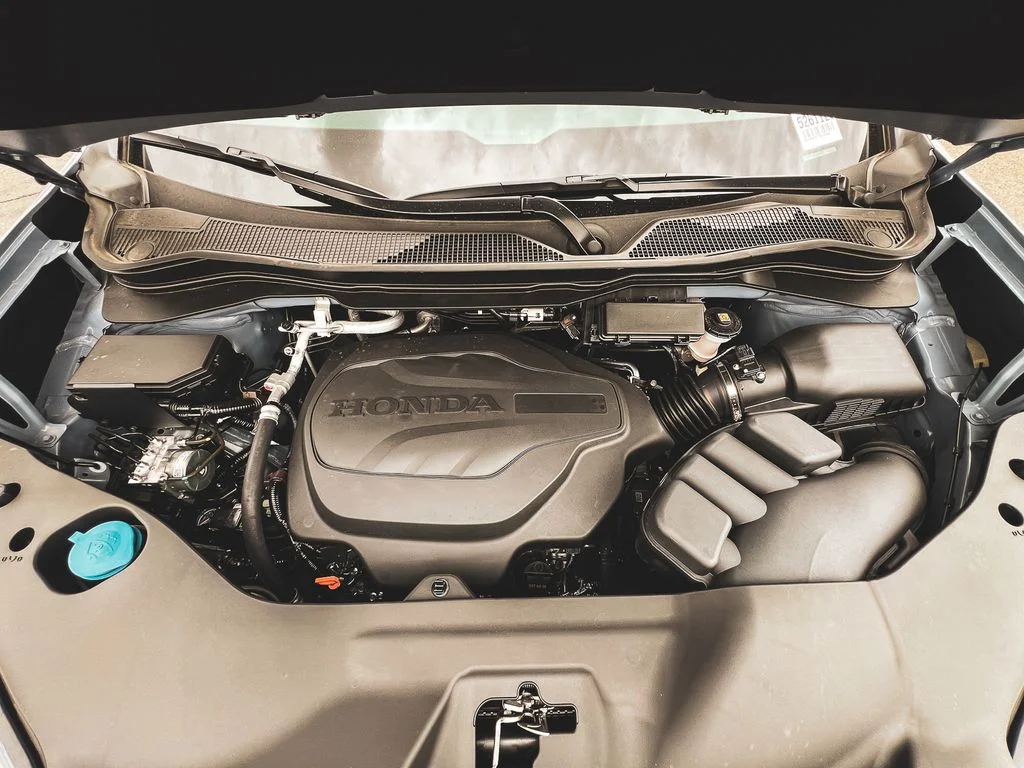 New 2026 Sonic Gray Pearl Honda RTL image 35