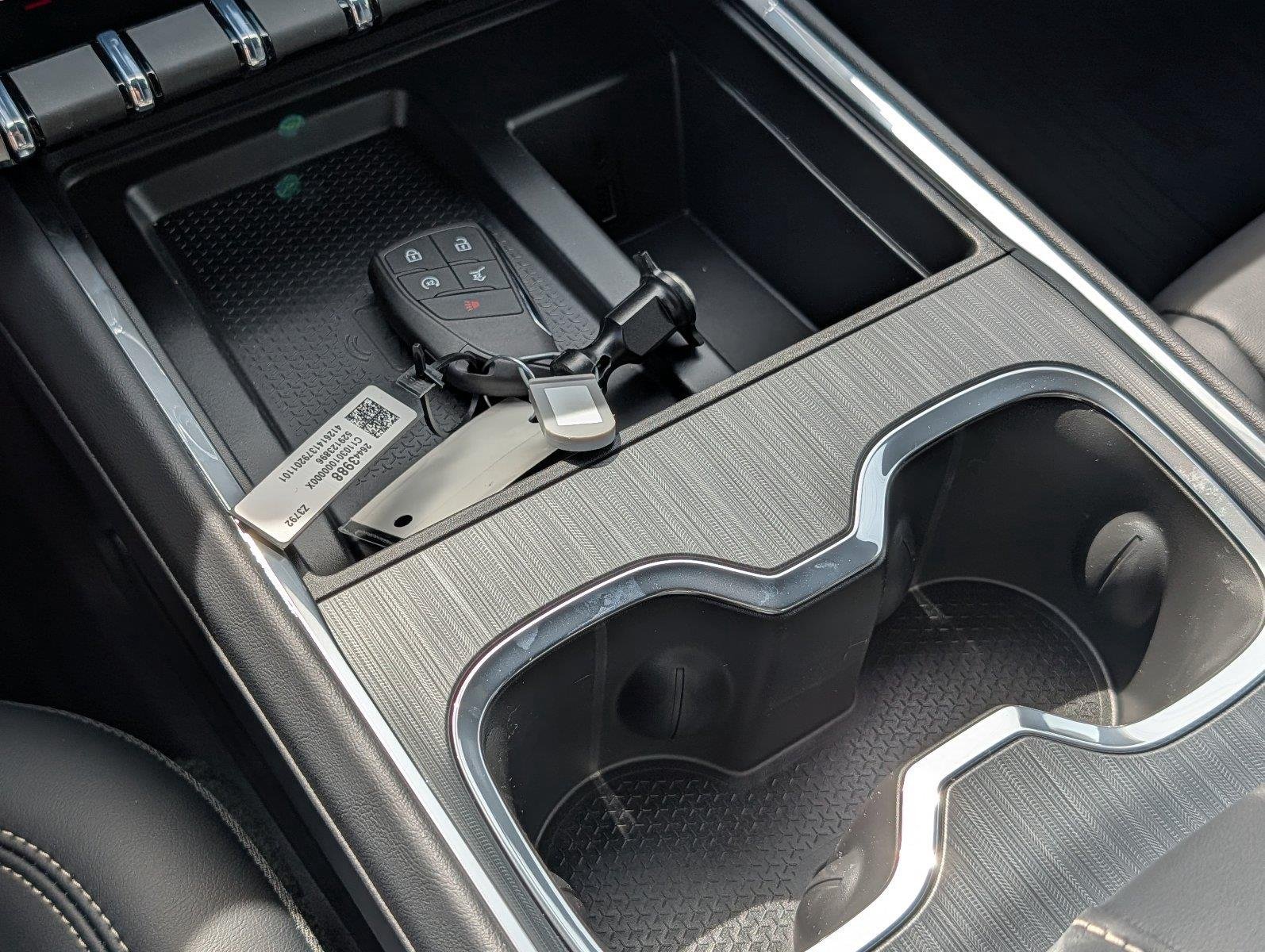 New 2027 Sterling Metallic GMC Elevation image 19