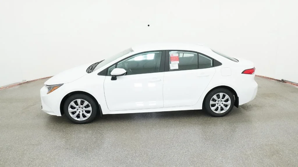 New 2026 Ice Cap Toyota LE image 22