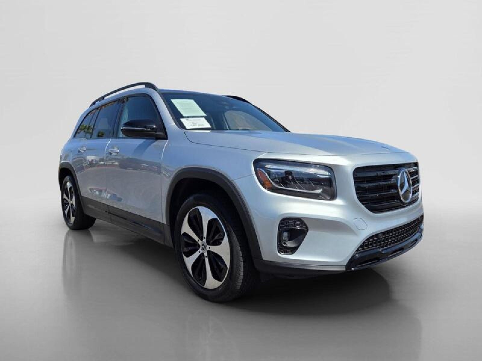 Certified Used 2026 Cirrus Silver Metallic Mercedes-Benz GLB 250 image 7