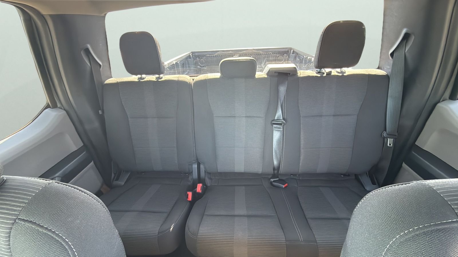 Used 2018 Gray Ford XL image 25