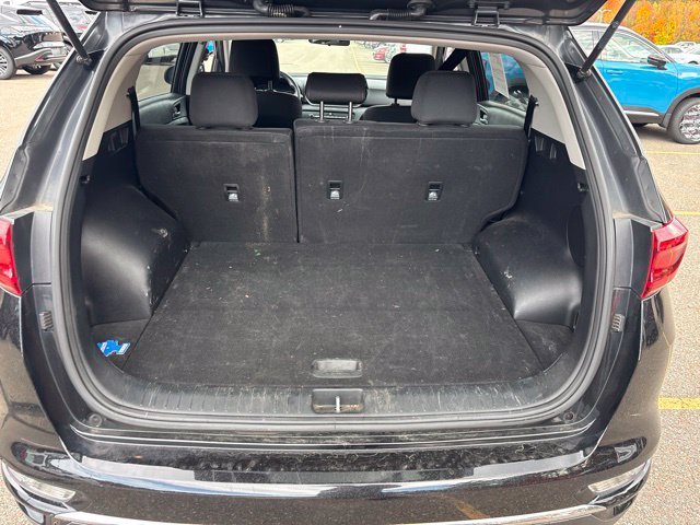 Used 2020 Red Kia LX image 9