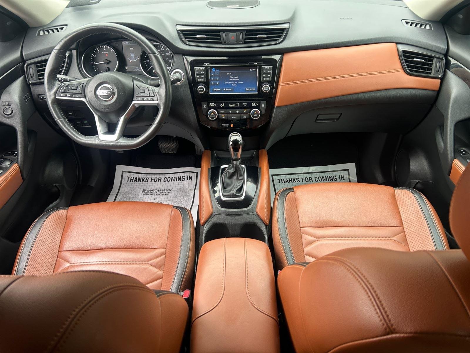 Used 2017 Palatial Ruby Nissan SL image 10