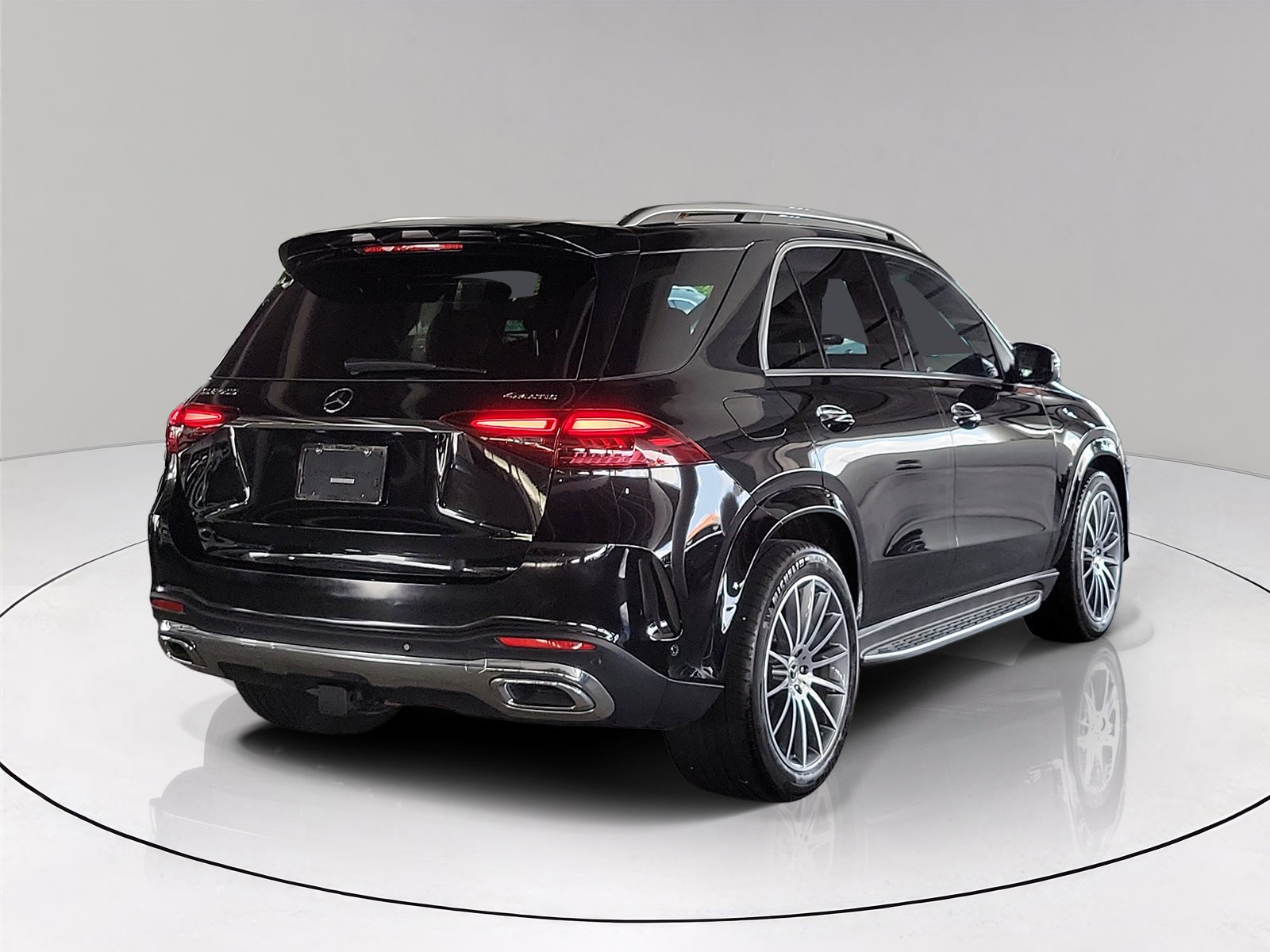 Certified Used 2024 Obsidian Black Metallic Mercedes-Benz GLE 450 image 6