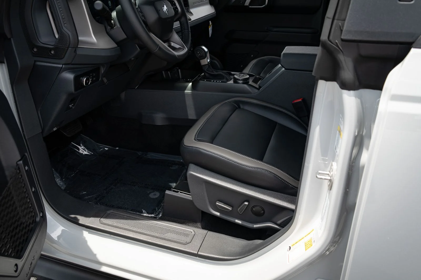 New 2026 Avalanche Gray Ford Outer Banks® image 17