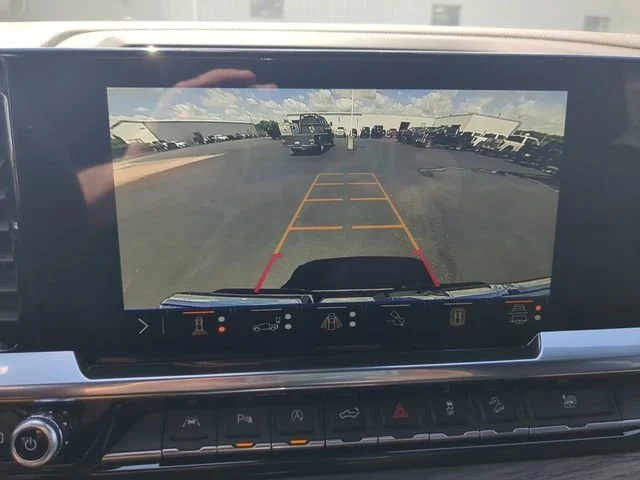New 2026 Summit White GMC SLT image 22