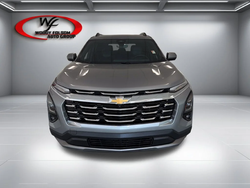 Used 2025 Gray Chevrolet LT image 2