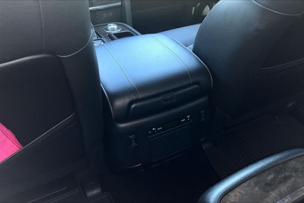 Used 2023 Black Nissan Platinum image 24