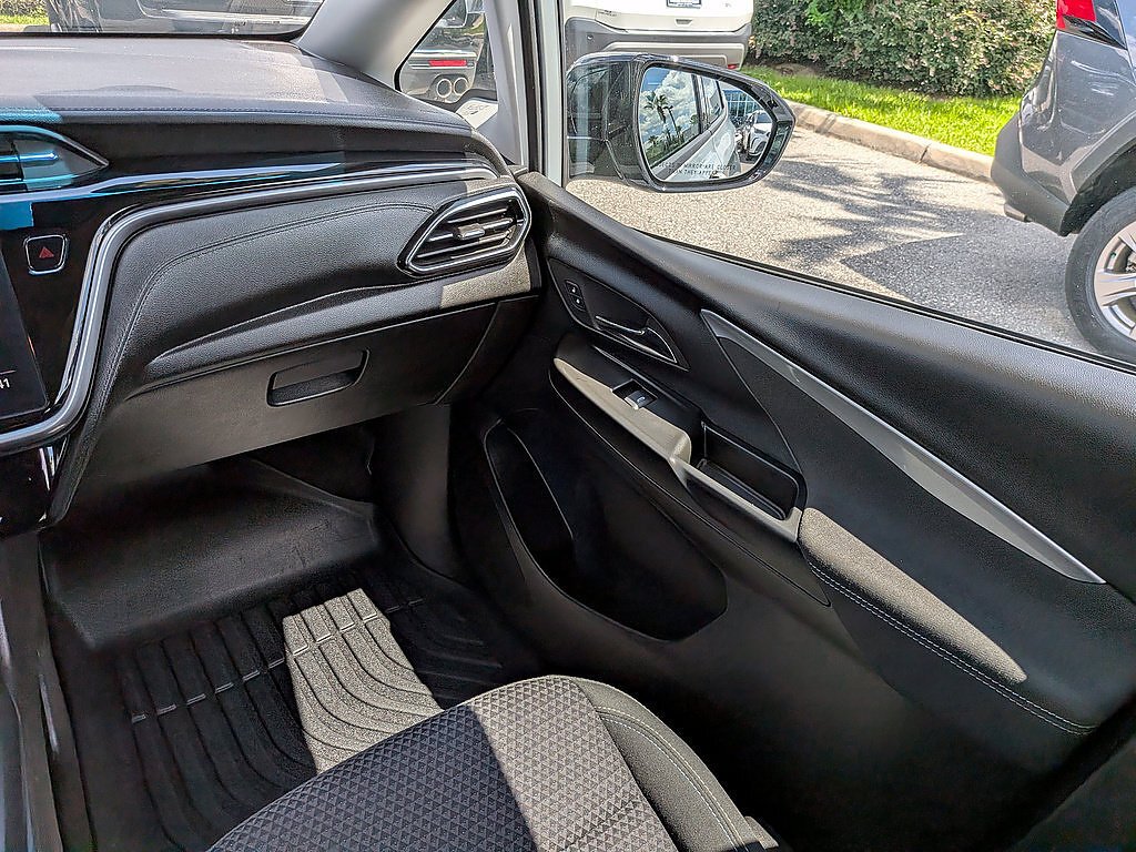 2023 Chevrolet Bolt EV LT - Photo 41