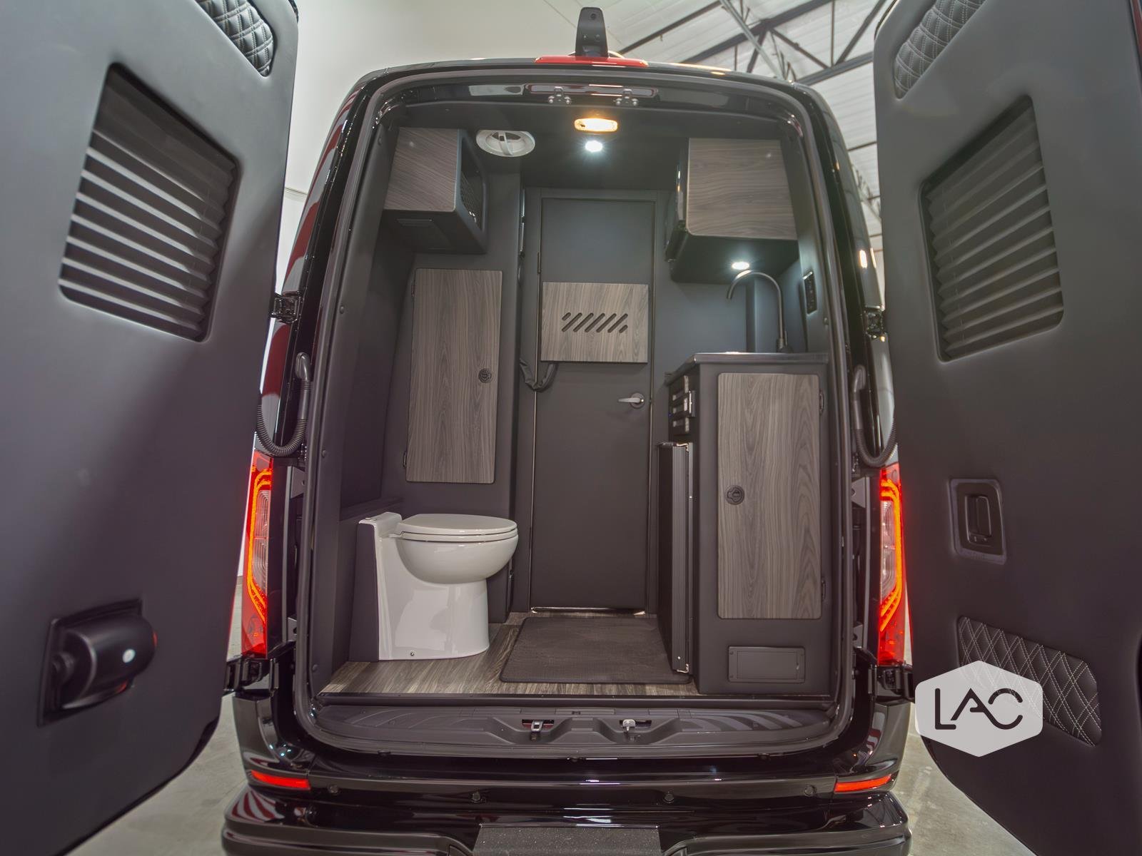 New 2026 Obsidian Black Metallic OGV Luxury Coach 144 AWD ULTIMATE ADV w/ 540ah PKG image 11