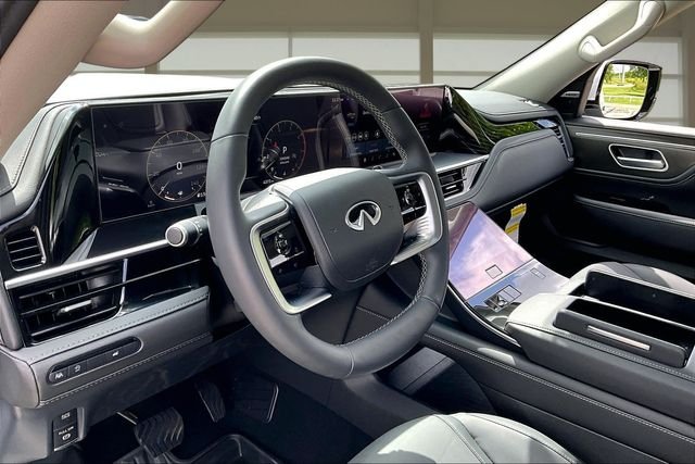 Used 2026 White INFINITI PURE image 13