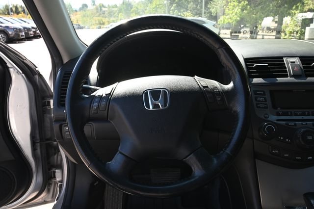 Used 2007 Silver Honda EX-L image 5
