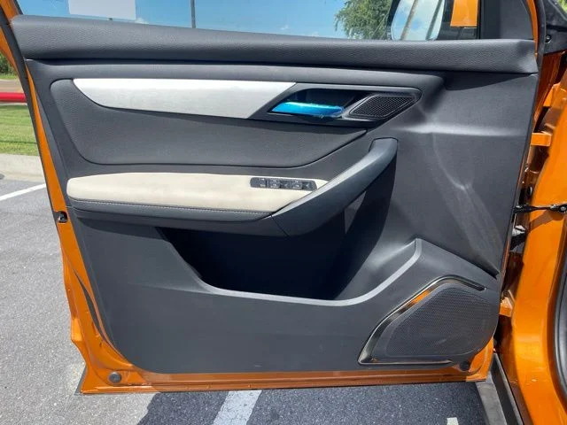 New 2025 Orange VinFast Plus image 16