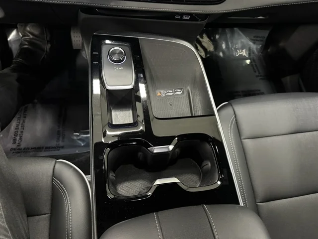 Used 2025 GRAY BUICK Preferred image 24