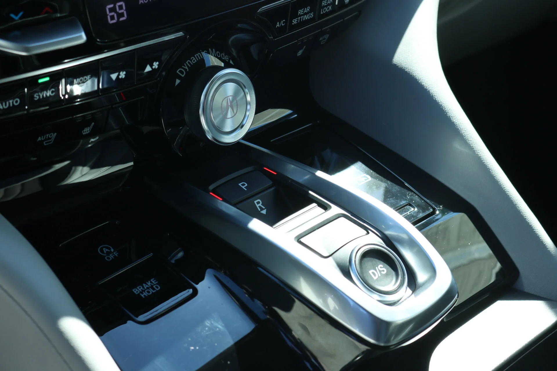 Certified Used 2026 Solar Silver Metallic Acura with Technology Package image 39