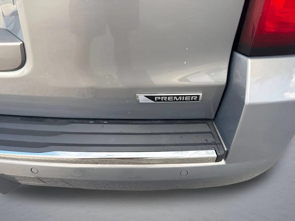 Used 2018 PEPPERDUST METALLIC Chevrolet Premier image 41