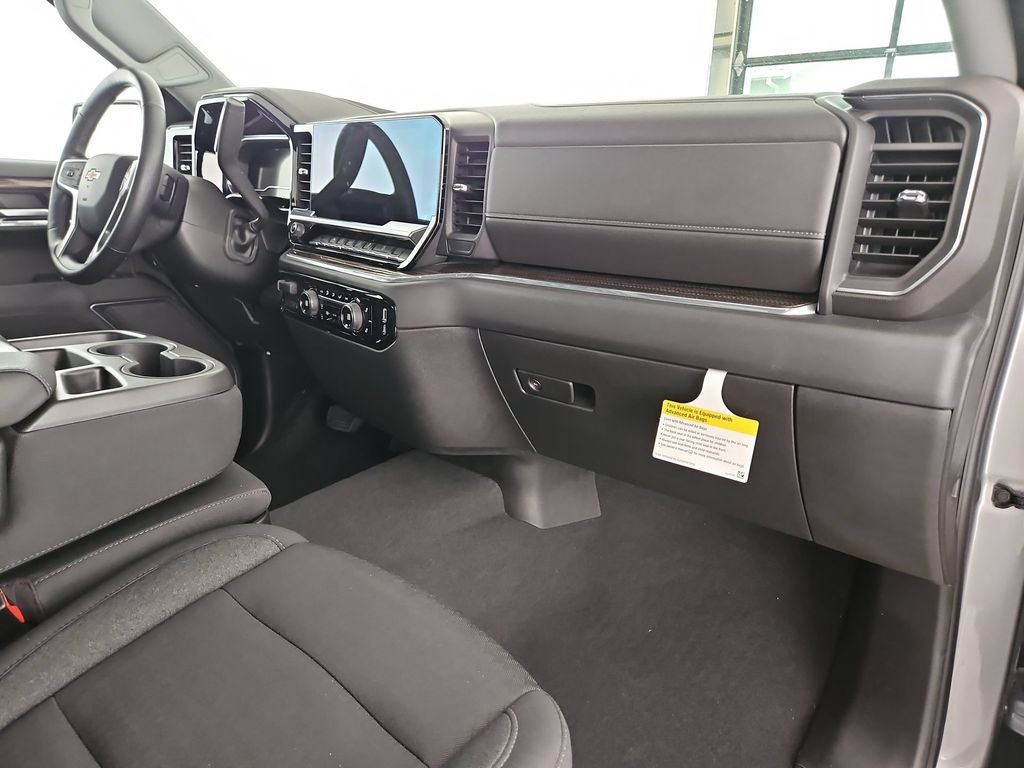 2023 Chevrolet Silverado 1500 LT - Photo 34