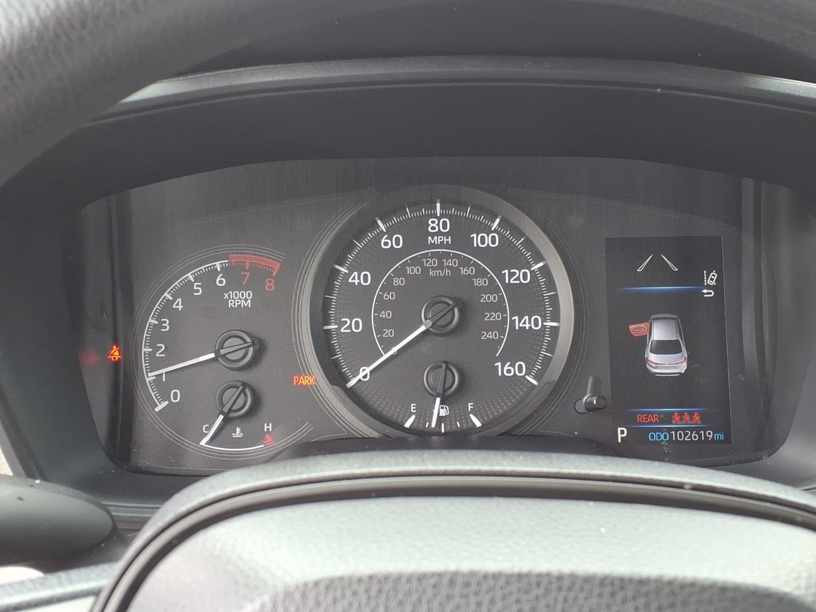 Used 2020 Classic Silver Metallic Toyota L image 23