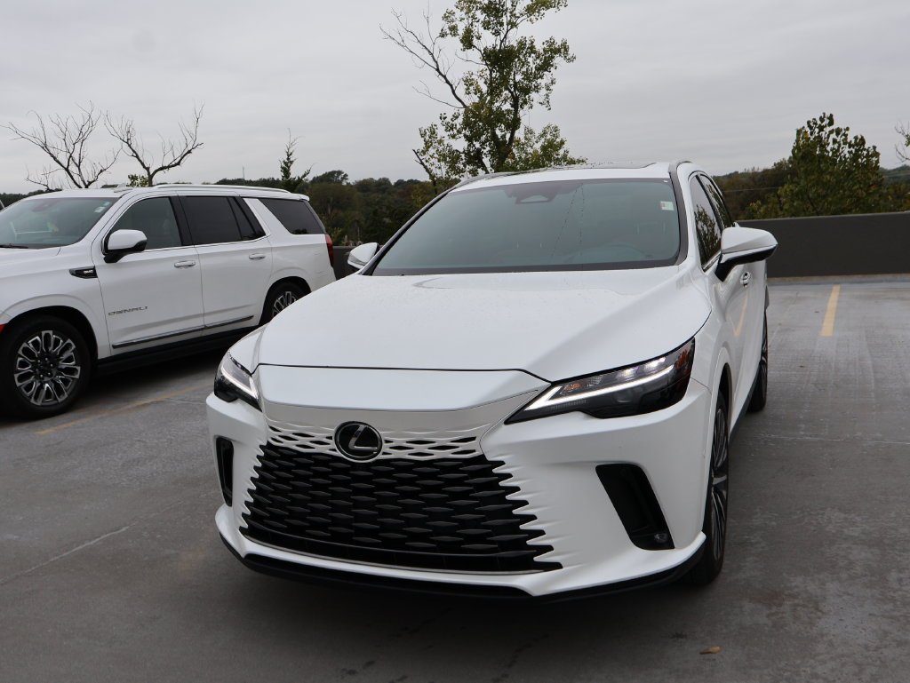 Used 2024 White Pearl Lexus 350 Premium Plus image 1