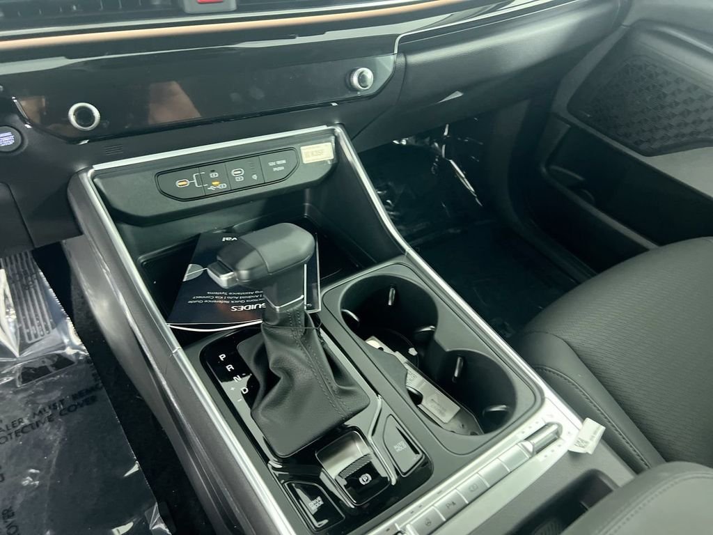 New 2027 Iceberg Green Kia SX Prestige image 21