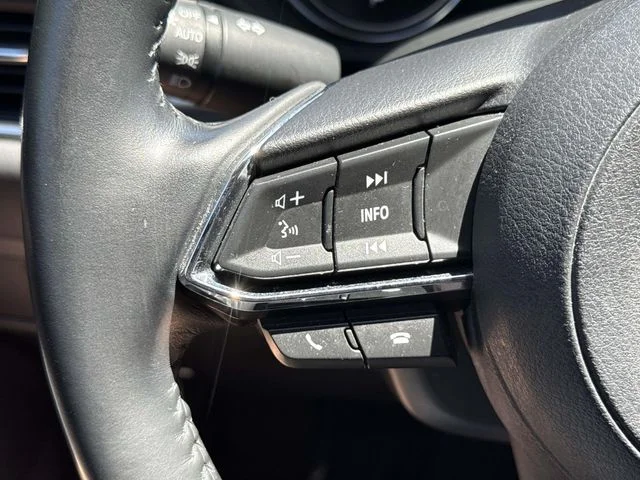 Used 2019 White Mazda Touring image 23