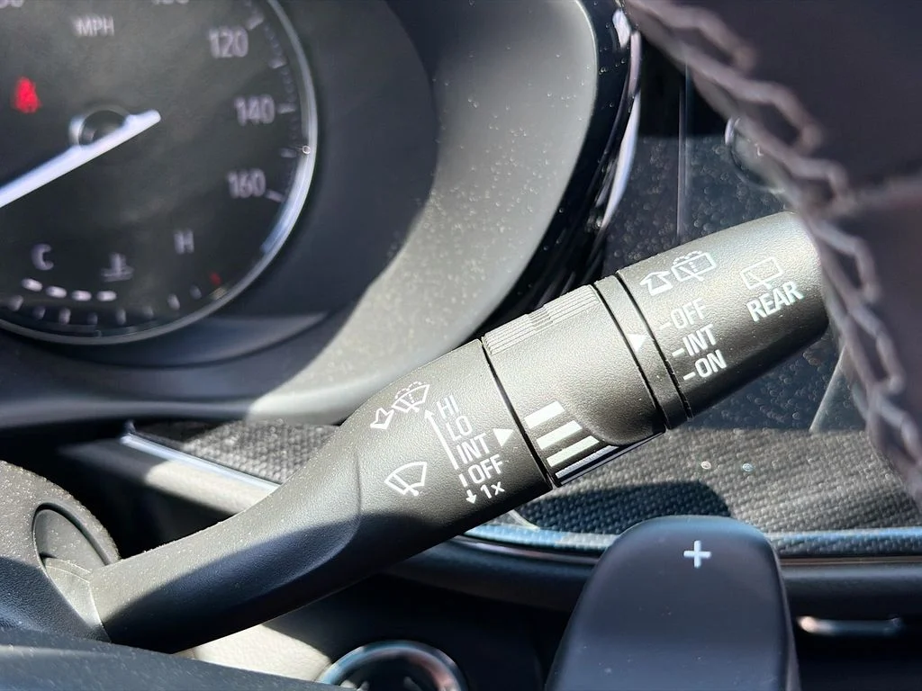 Used 2023 Cinnabar Metallic Buick Essence image 20
