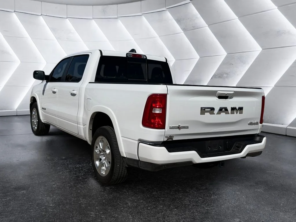 Certified Used 2025 White Ram Big Horn/Lone Star image 6