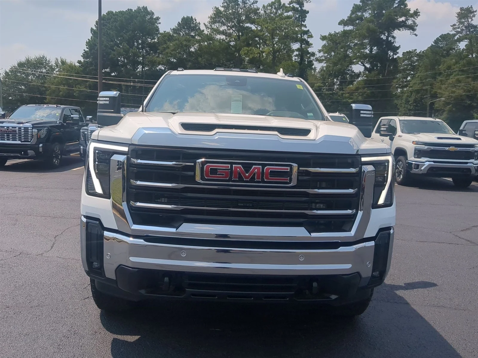 New 2026 Summit White GMC SLT image 27