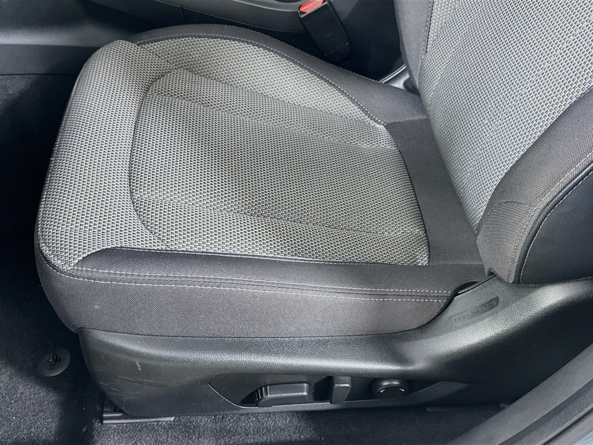 Used 2024 Offshore Blue Metallic Subaru Premium image 18
