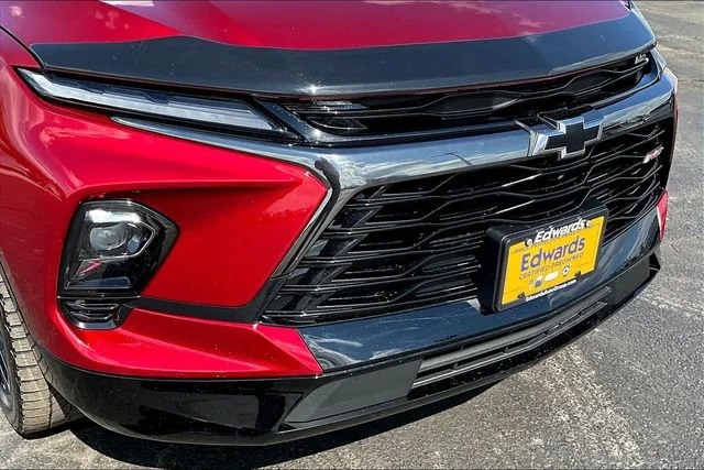Used 2023 Red Chevrolet RS image 33
