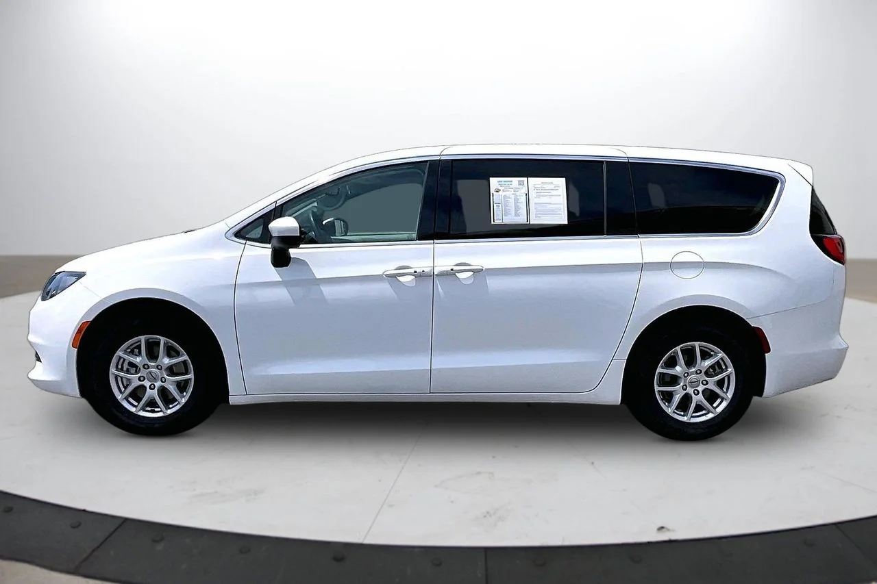 Certified Used 2023 White Chrysler LX image 5