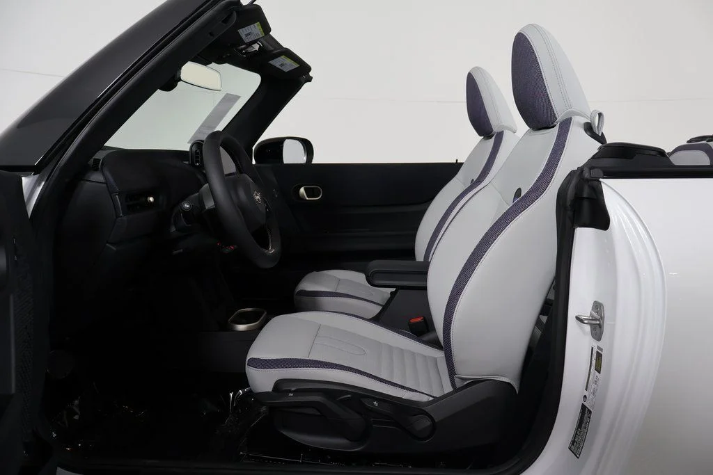 2026 MINI Convertible Base - Photo 6