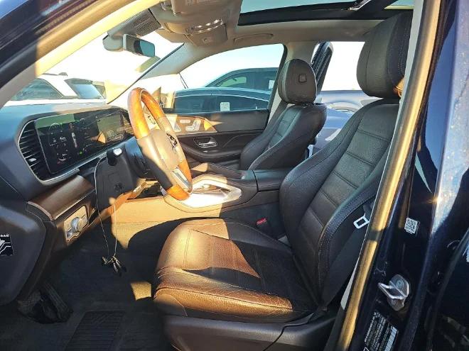 Used 2020  Mercedes-Benz GLE 450 image 6