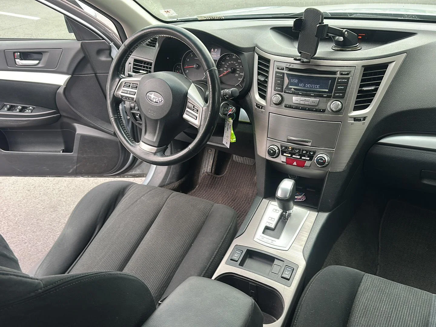 Used 2013 Ice Silver Metallic Subaru 2.5i Premium image 15